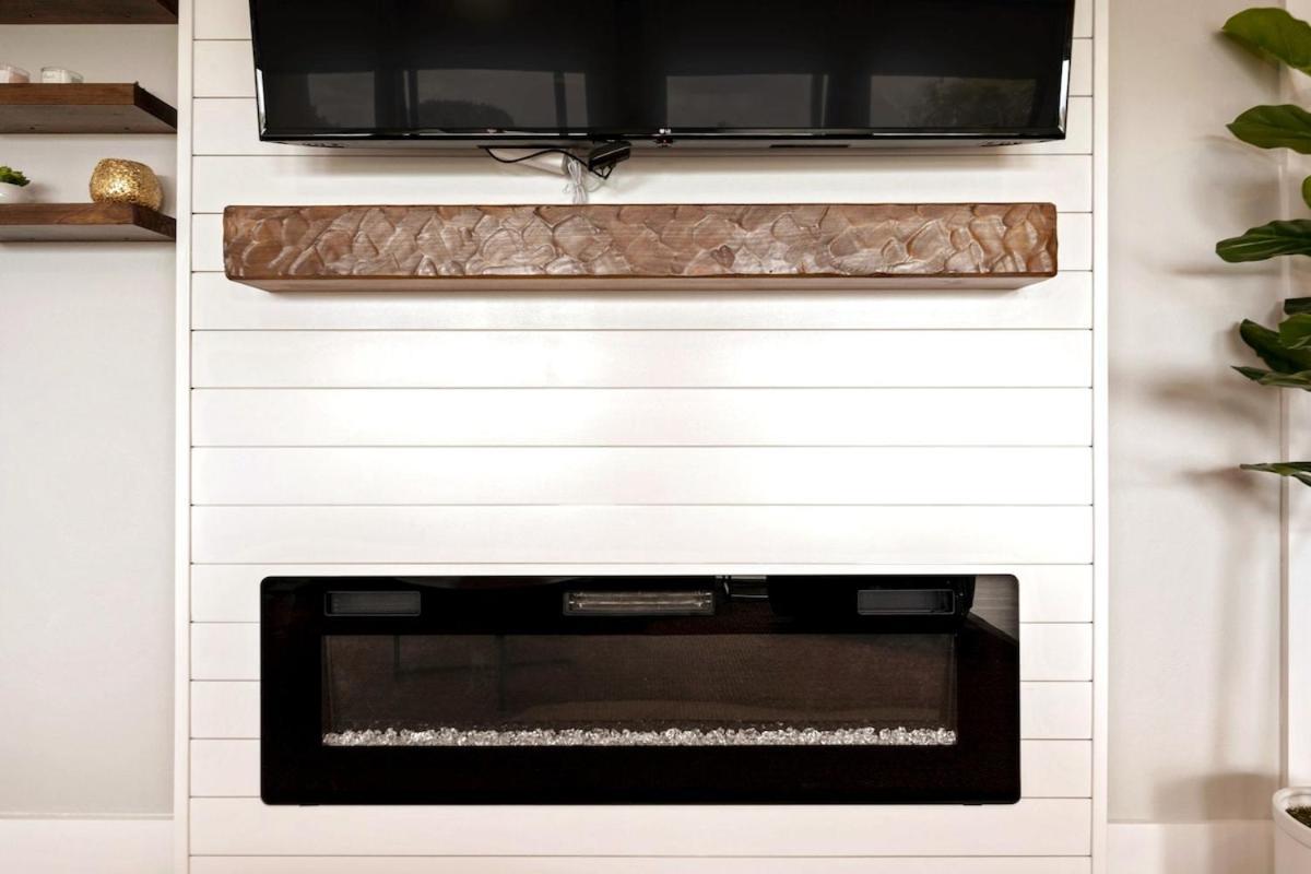 So Fire So Good 3 Comm Pools Lakeview Fireplace デスティン エクステリア 写真